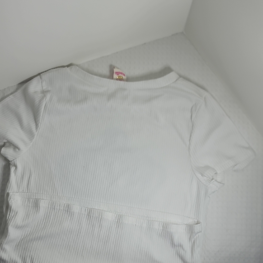 Girls' White Ribbed Tee with Rhinestone Crown - Picture 3 of 3